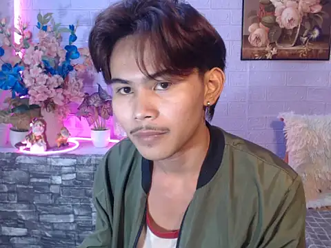 Snapshot of twink_ivanxxxx chatting on 07.14.26 twink ivanxxxx online show from 07.14.26
