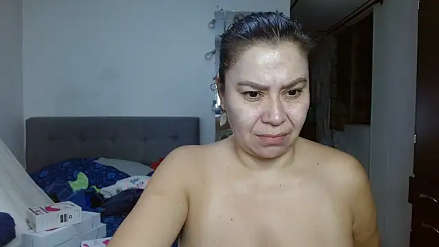 Karo sexy online show from 11.30.25