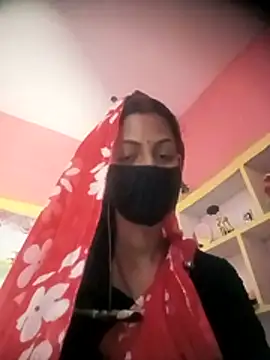 Snapshot of BIG_QWEEN_NO1 chatting on 02.11.26 BIG QWEEN NO1 online show from 02.11.26