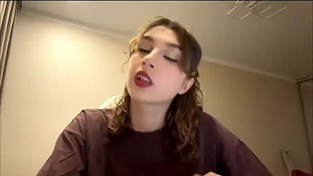 ElliKrovel online show from 02.11.26