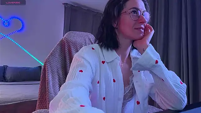 Katy Kar online show from 02.17.26