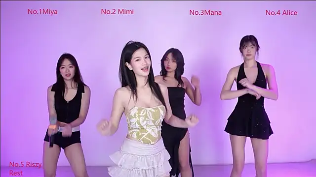 Snapshot of Velvet-girl chatting on 02.19.26 Velvet-girl online show from 02.19.26