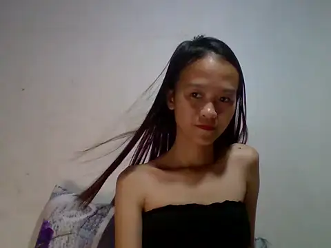 Yourlilpinayy online show from 03.26.26