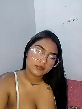 Zoe Renata online show from 02.10.26