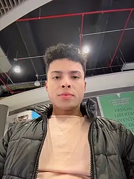 Snapshot of Eros_lee chatting on 03.01.26 Eros lee online show from 03.01.26