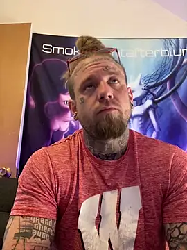 Snapshot of Smokebluntafterblunt chatting on 05.04.26 Smokebluntafterblunt online show from 05.04.26