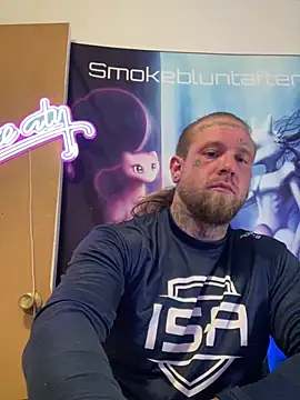 Snapshot of Smokebluntafterblunt chatting on 06.24.26 Smokebluntafterblunt online show from 06.24.26