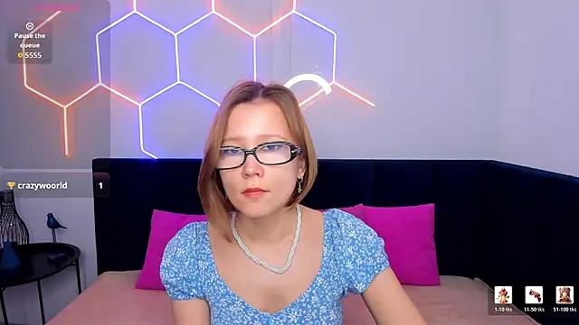 Snapshot of EmmaEthereal chatting on 05.01.26 EmmaEthereal online show from 05.01.26