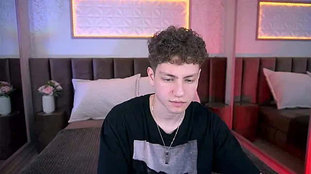 Snapshot of StefanBev chatting on 02.07.26 StefanBev online show from 02.07.26