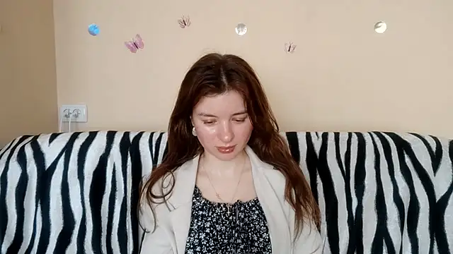 Snapshot of LanitaHemple chatting on 04.22.26 LanitaHemple online show from 04.22.26