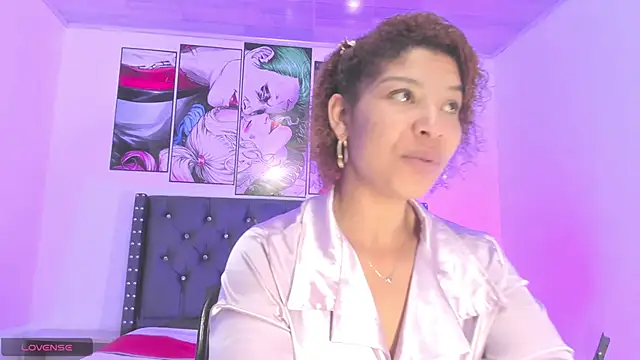 Shantall-blue online show from 02.26.26