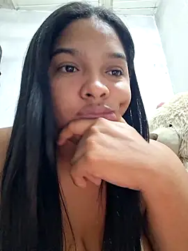 Snapshot of AnnaMil3J chatting on 02.21.26 AnnaMil3J online show from 02.21.26