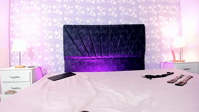 Snapshot of _MilaRose_ chatting on 02.10.26 MilaRose online show from 02.10.26