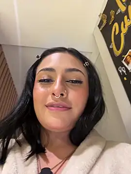 Nanda vixen  online show from 05.16.26