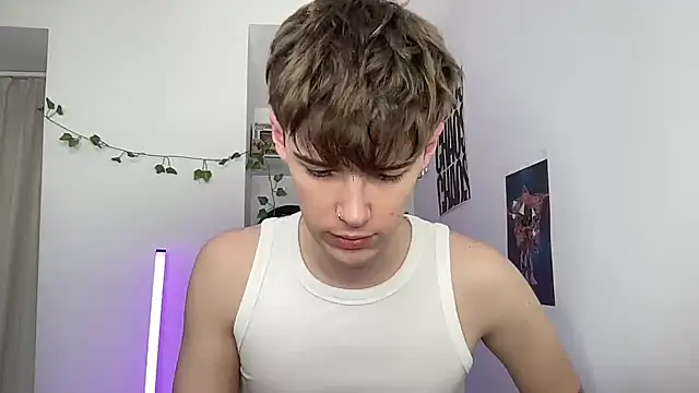 Snapshot of YourMilkyGuy chatting on 06.03.26 YourMilkyGuy online show from 06.03.26