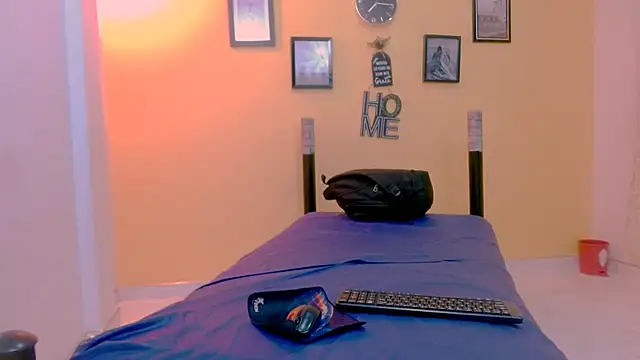 sexiempoderada18 online show from 03.12.26