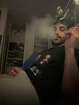 Snapshot of elia2711 chatting on 02.19.26 elia2711 online show from 02.19.26