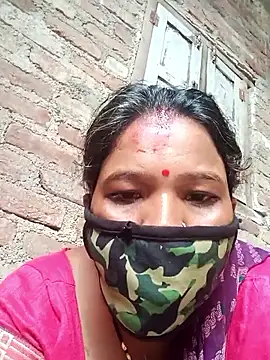 Kirti sacsena online show from 04.26.26