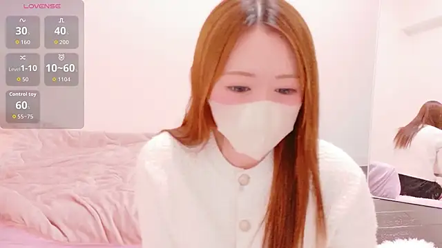 mei  27 online show from 03.10.26