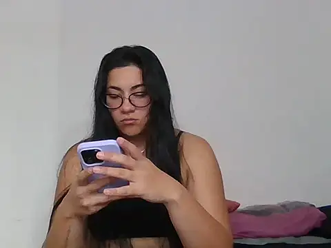 Snapshot of Agusgold22 chatting on 03.28.26 Agusgold22 online show from 03.28.26