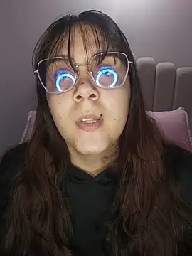 its lauu  online show from 03.09.26