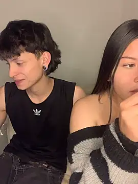 Snapshot of Damn__Love chatting on 03.06.26 Damn Love online show from 03.06.26