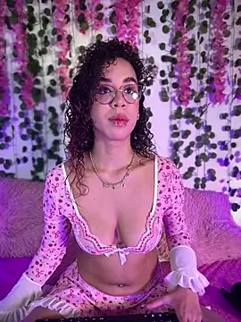 Snapshot of Woo_isDaphne chatting on 02.27.26 Woo isDaphne online show from 02.27.26