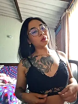 Zafira glow online show from 02.11.26