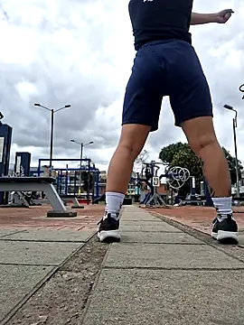 Zafira glow online show from 02.16.26