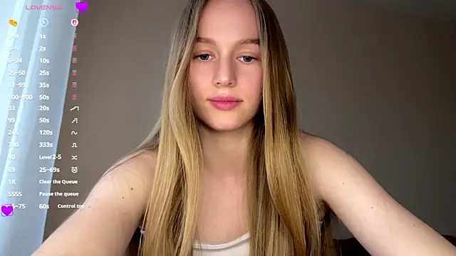 Snapshot of Viktoria_Vibes chatting on 05.08.26 Viktoria Vibes online show from 05.08.26