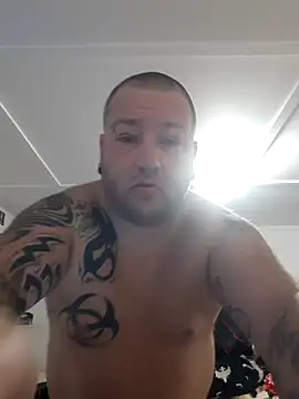 Snapshot of hotfiremike chatting on 02.10.26 hotfiremike online show from 02.10.26