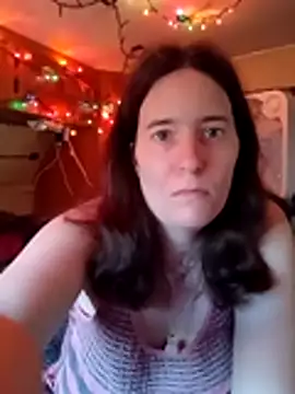 Snapshot of JMT42 chatting on 02.13.26 JMT42 online show from 02.13.26