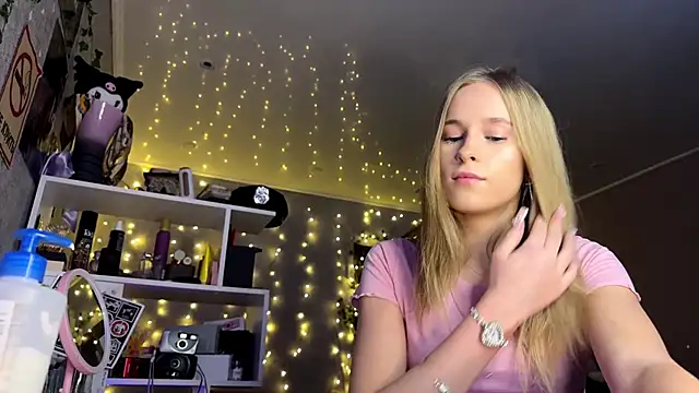 amily sunray online show from 02.12.26