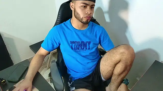 Xanderstone00 online show from 02.16.26