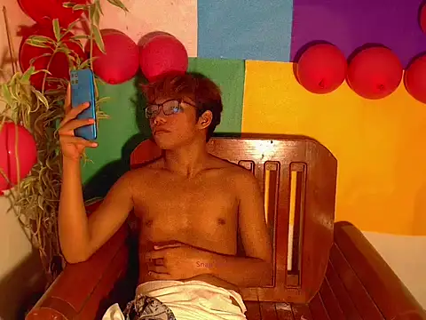 shopiaxox1 online show from 02.16.26