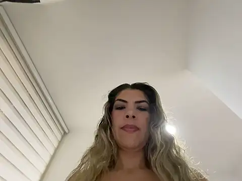 Encantadora Eva online show from 02.28.26