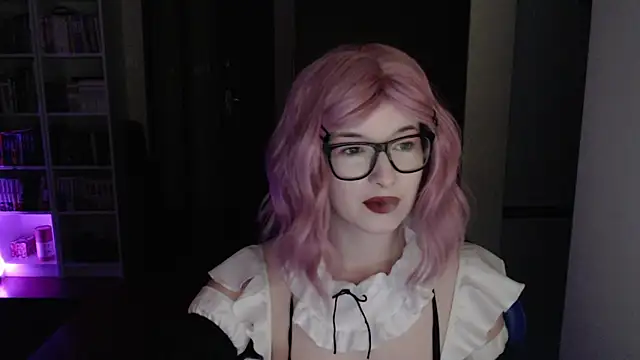 LunaXcherry online show from 03.19.26