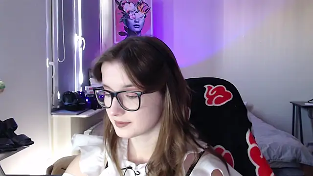 LunaXcherry online show from 05.28.26