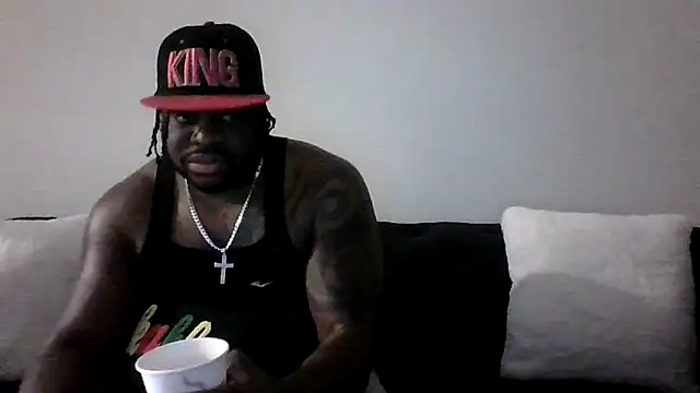 Snapshot of darkstallion7 chatting on 02.12.26 darkstallion7 online show from 02.12.26