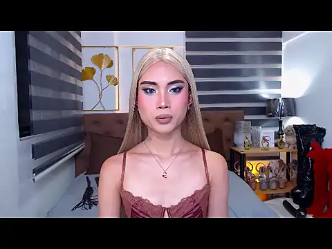 Snapshot of JuicyCockThea chatting on 05.31.26 JuicyCockThea online show from 05.31.26