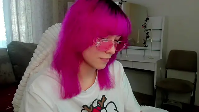Snapshot of EmilyTrase chatting on 05.11.26 EmilyTrase online show from 05.11.26