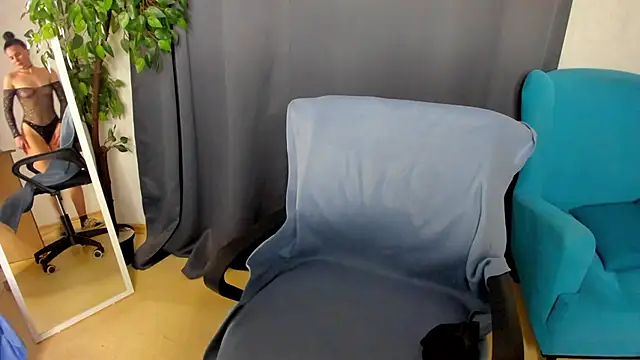 little  isabel online show from 05.21.26