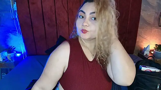 Snapshot of Amaraa_Silk chatting on 02.28.26 Amaraa Silk online show from 02.28.26