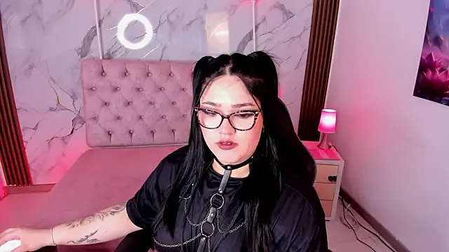 IvonyGarciia online show from 03.18.26