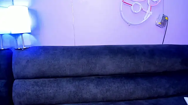 IvonyGarciia online show from 04.28.26