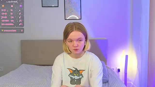 Snapshot of StellaBunny chatting on 02.22.26 StellaBunny online show from 02.22.26