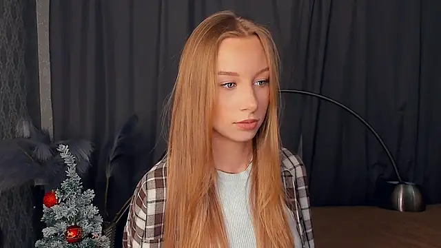 Snapshot of CarmenLipkin chatting on 02.20.26 CarmenLipkin online show from 02.20.26