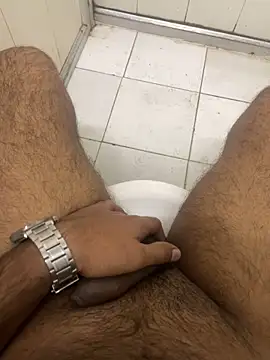 Snapshot of Dazzling_dude chatting on 02.11.26 Dazzling dude online show from 02.11.26