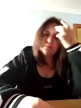 LockyCharm111 online show from 02.17.26