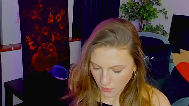 YourSweetArya online show from 02.12.26